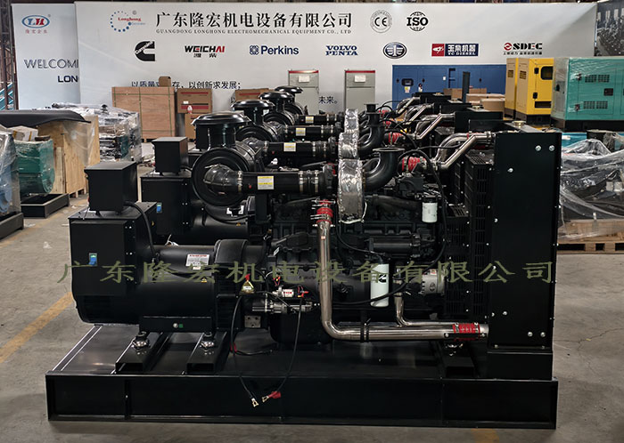 320KW康明斯、康明斯發(fā)電機(jī)圖片、康明斯發(fā)電機(jī)組、康明斯柴油發(fā)電機(jī)組、佛山發(fā)電機(jī)工廠(chǎng)